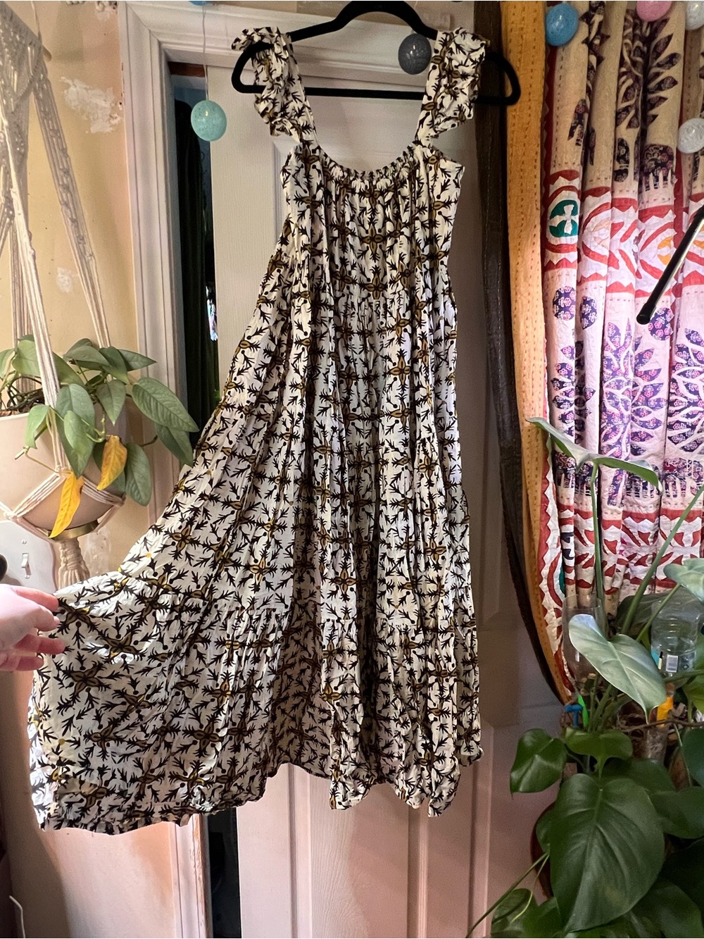 Women’s Floral Tiered cotton Sundress in Cream and Black
